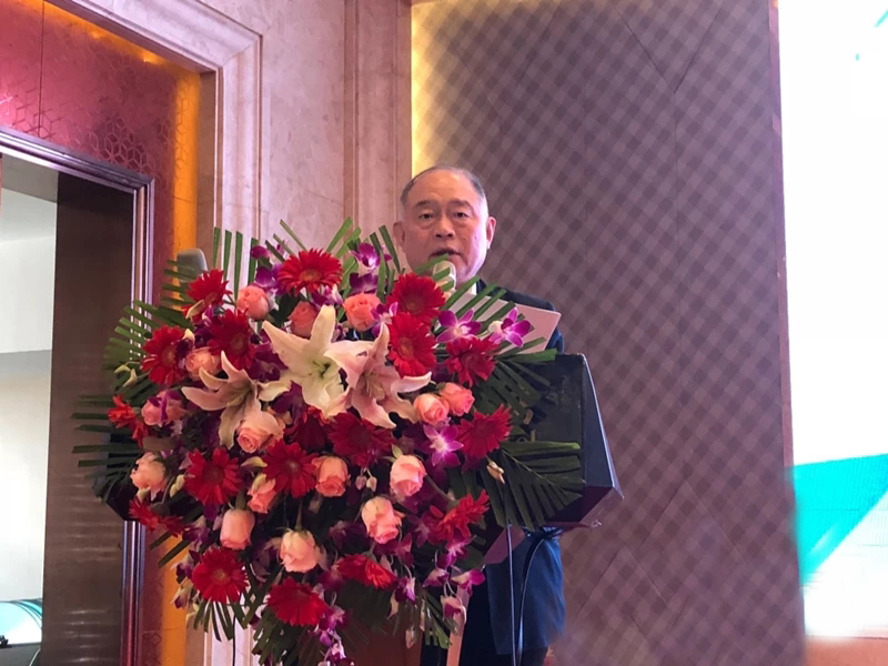 1、中國林產(chǎn)工業(yè)協(xié)會(huì )秘書(shū)長(cháng)石峰.jpg